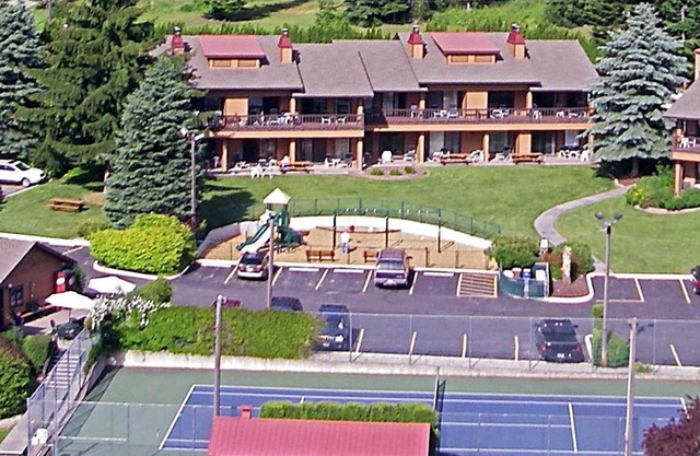 Pend Oreille Shores Resort E24 condo