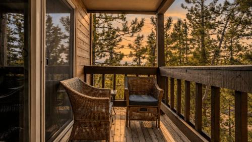 Pinegrove by AvantStay