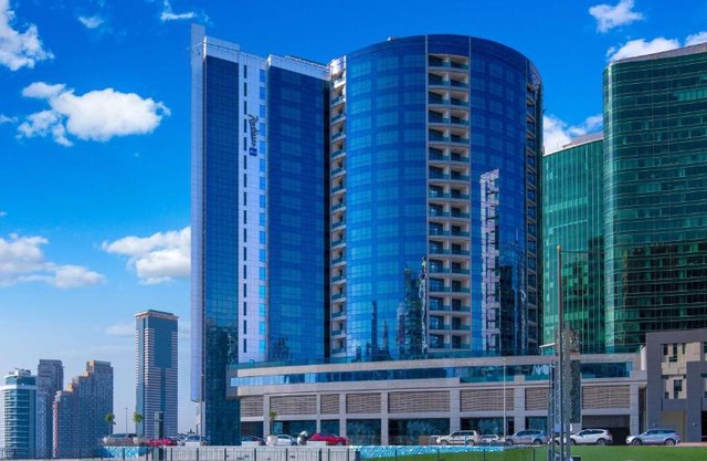 Radisson Blu Hotel Dubai Waterfront 