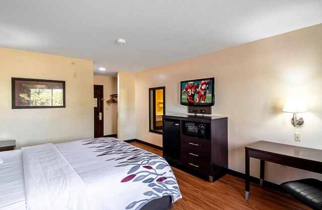 Red Roof Inn San Marcos 