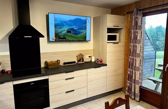 Residence Residence Les Flocons Du Soleil - Chalets for 6 People