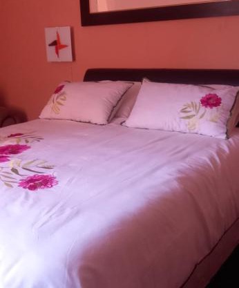 Crown Guesthouse Waterkloof 