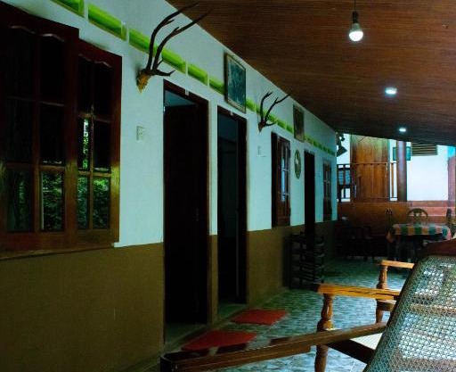Sinharaja Backpackers