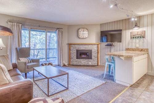 Ski House 106 - Meredith Lodging