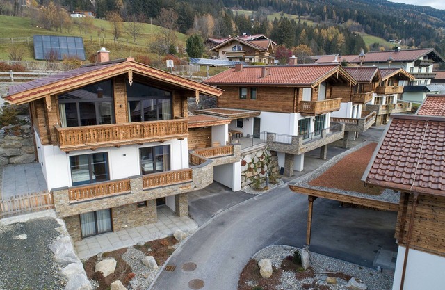 Splendid Chalet in Neukirchen near Wildkogel Ski Arena