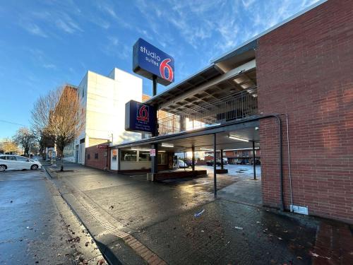 Econo Lodge Vancouver 
