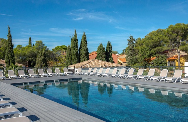 Studio Abordable | Accès Piscine + Climatisation!