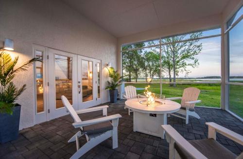Sumner Lake House 2B
