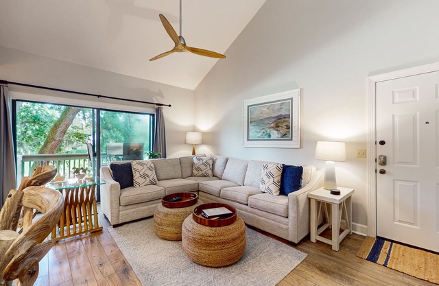 Updated Harbour Town Hideaway with Pool & Balcony | Walk to Shops & Golf