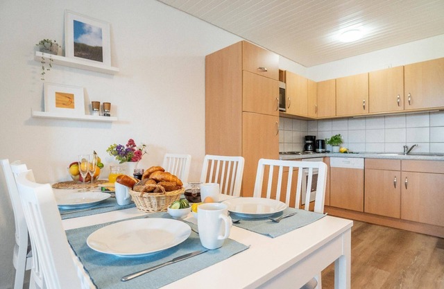 Vacation apartment/apartment for 4 guests with 68m² in Fehmarn (92215)