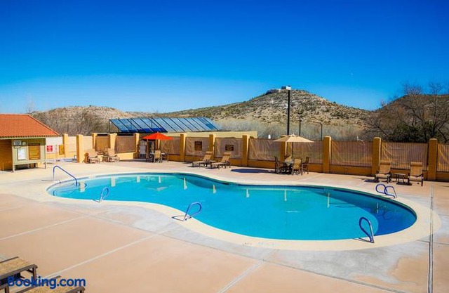 Verde Valley Studio Cabin 2