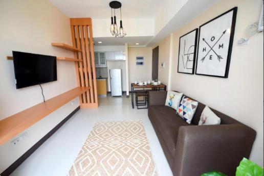 VICEROY · Modern Spacious Unit in Viceroy Mckinley Hill