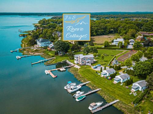 Waterfront Cottage 6