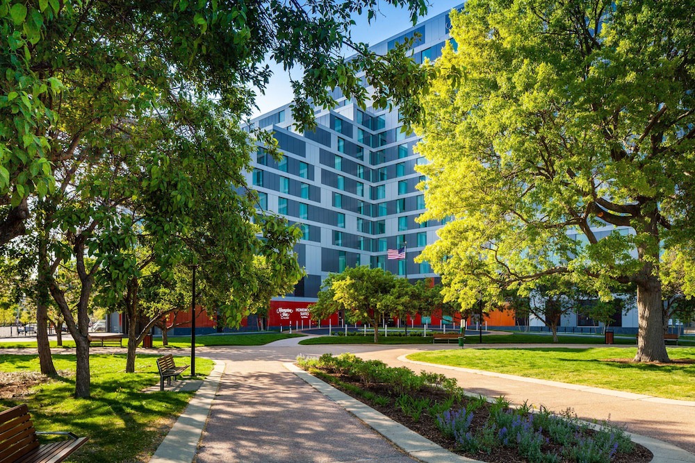 D Street - West Broadway Hotel | Homewood Suites by Hilton Boston Seaport District