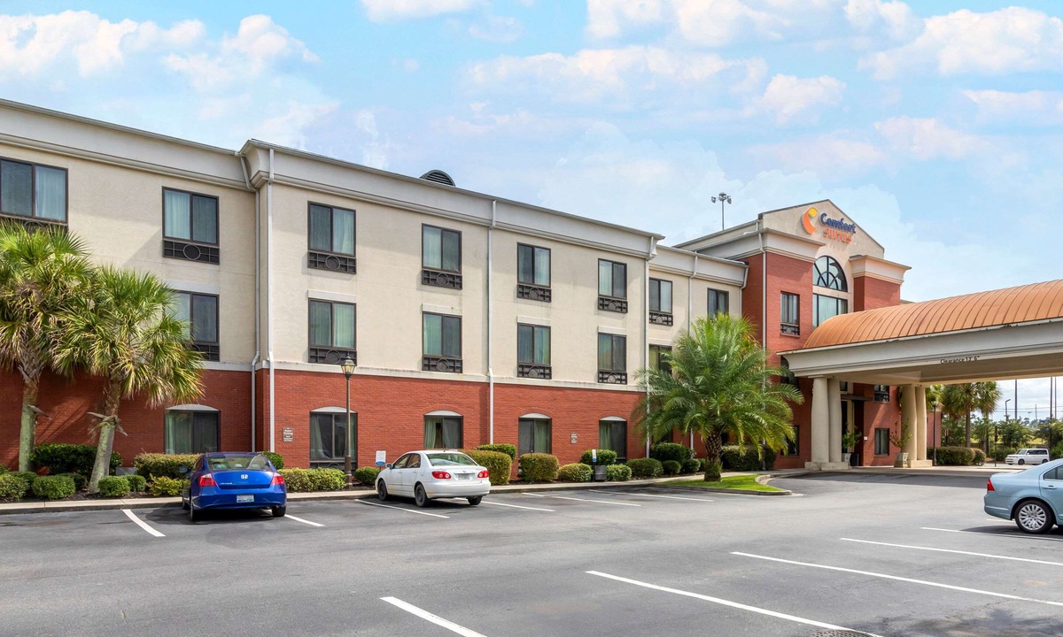 Port Wentworth Hotel | Comfort Suites Savannah North