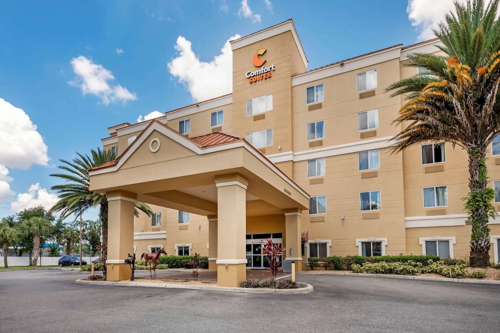 Fellowship Hotel | Comfort Suites Ocala North