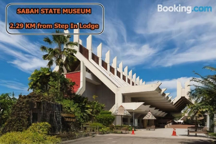 Downtown Kota Kinabalu Hotel | Step-in Lodge