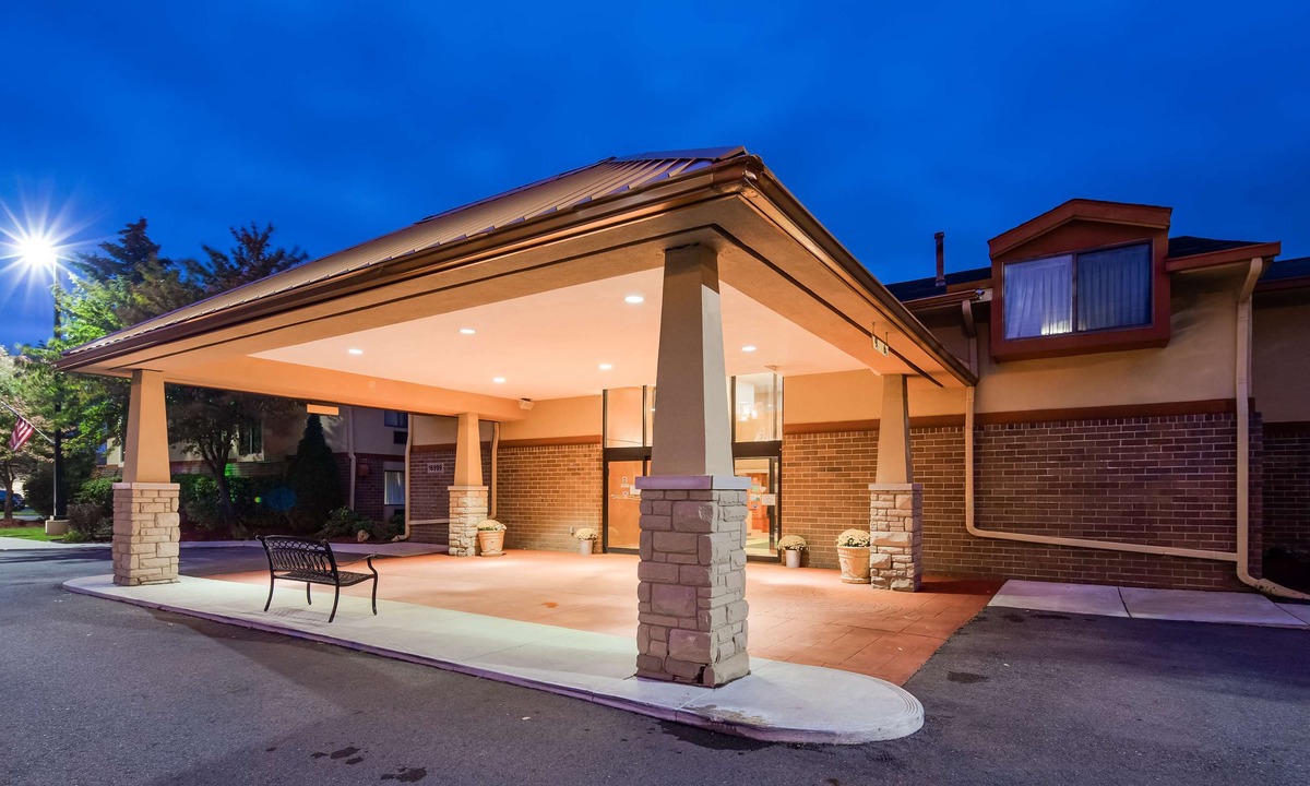 Livonia Hotel | Best Western Detroit Livonia
