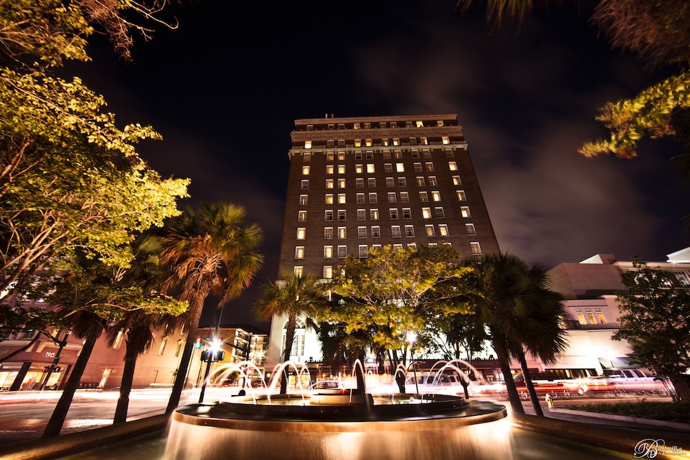 Downtown Charleston Hotel | Francis Marion Hotel