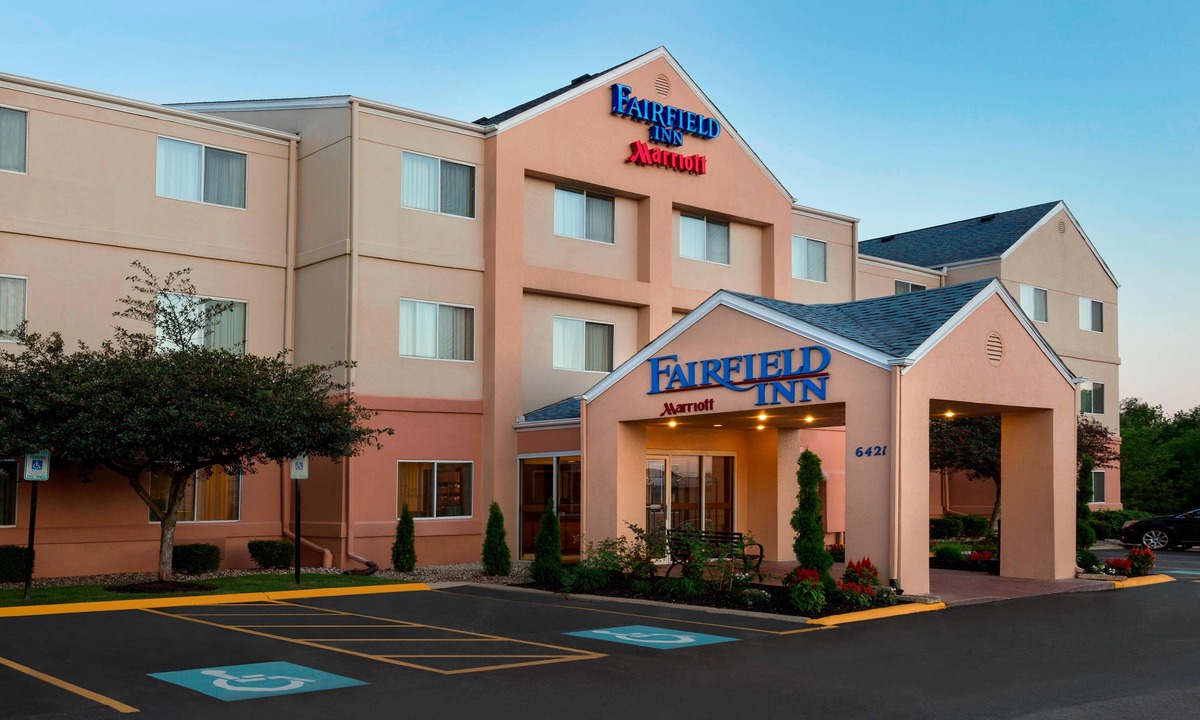 Mount Pleasant Hotel | Fairfield Inn Racine
