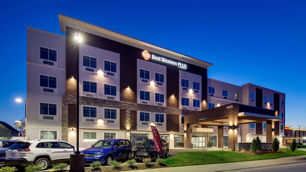 Jeffersonville - Clarksville Hotel | Best Western Plus Louisville North