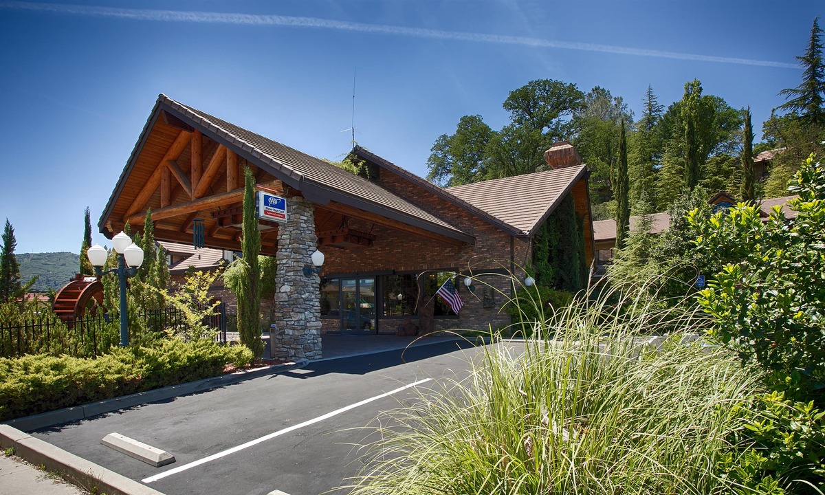 Oakhurst Hotel | Best Western Plus Yosemite Gateway Inn