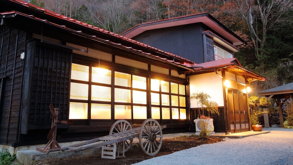 Fujikawaguchiko Hotel | Fuji Time Traveler