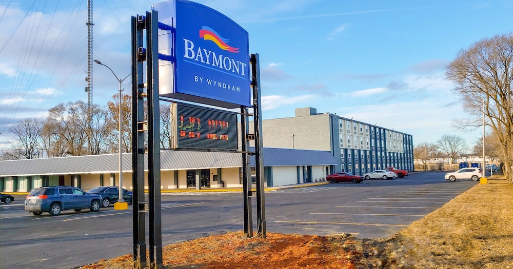 Ferndale Hotel | Baymont by Wyndham Ferndale/Royal Oak