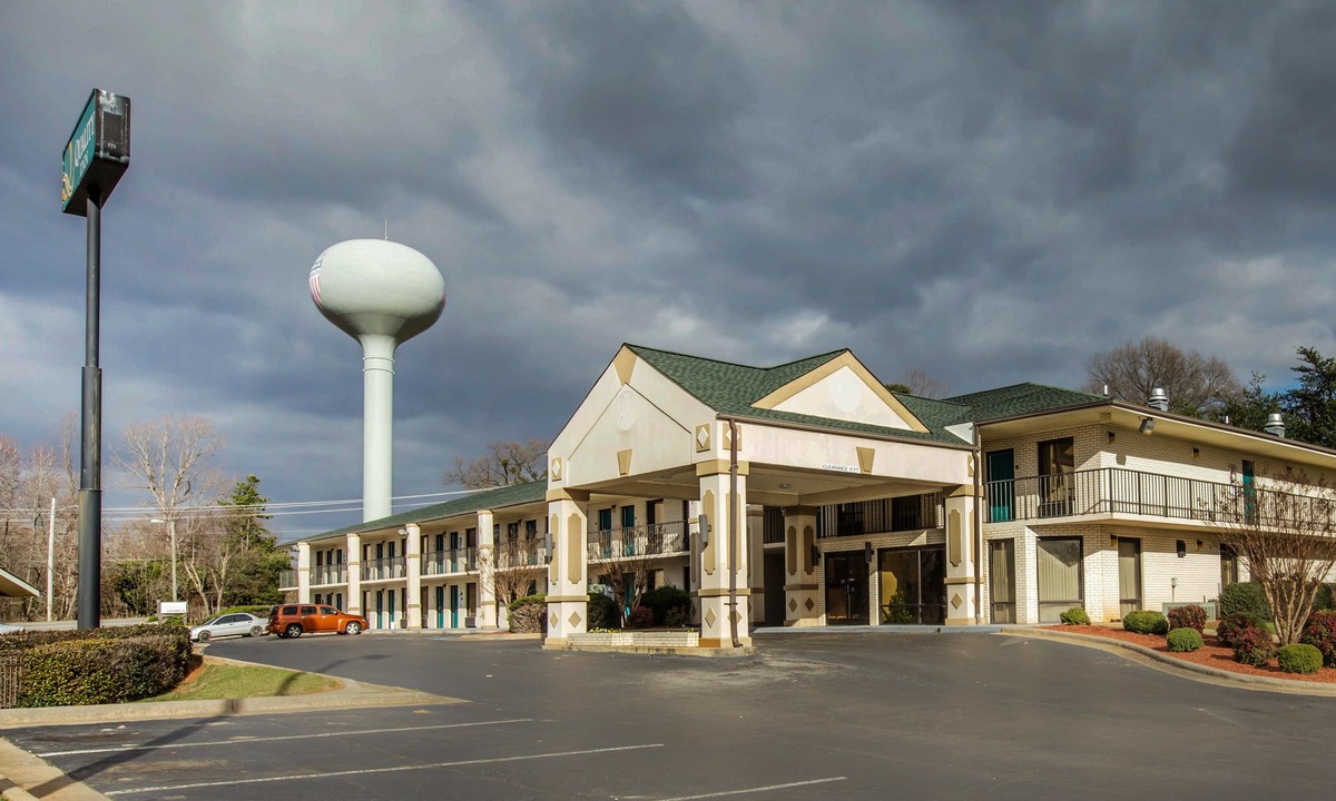 Reidsville Hotel | Quality Inn Reidsville Hwy 29