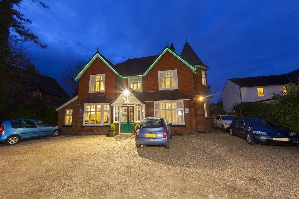 Horley Hotel | Gatwick Turret Guest House
