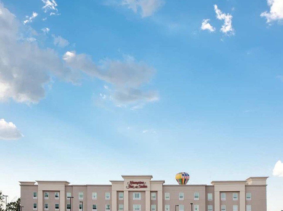 Denison Hotel | Hampton Inn & Suites Denison