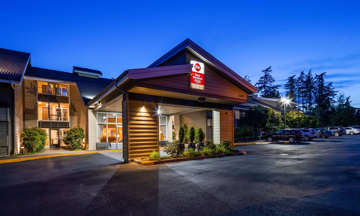 Oak Harbor Hotel | Best Western Plus Oak Harbor Hotel and Conference Center