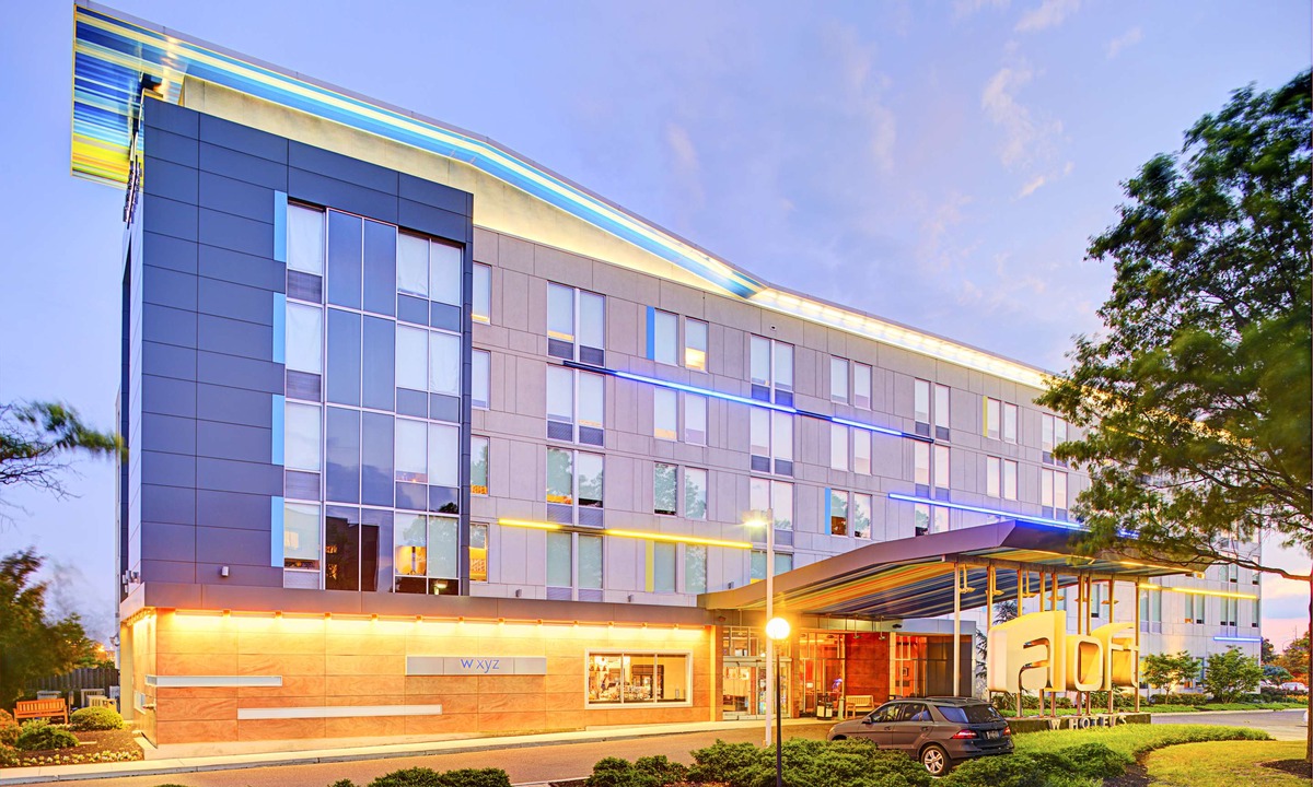 Primos Secane Hotel | Aloft Philadelphia Airport