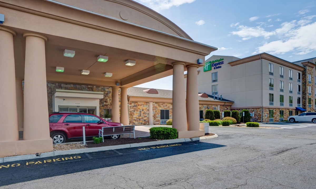 Christiansburg Hotel | Holiday Inn Express Hotel & Suites Christiansburg, an Ihg Hotel