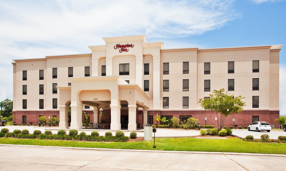 Gonzales Hotel | Hampton Inn Gonzales
