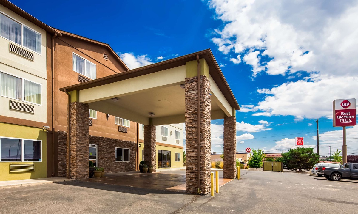 Farmington Hotel | Best Western Plus the Four Corners Inn