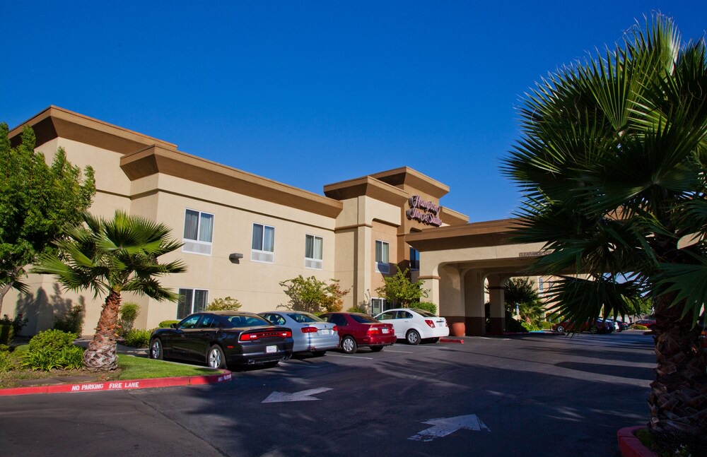 Arden-Arcade Hotel | Hampton Inn & Suites Sacramento-Auburn Boulevard