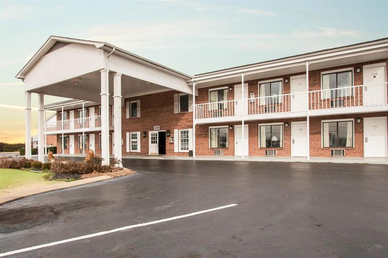 Jackson Hotel | Rodeway Inn Jackson