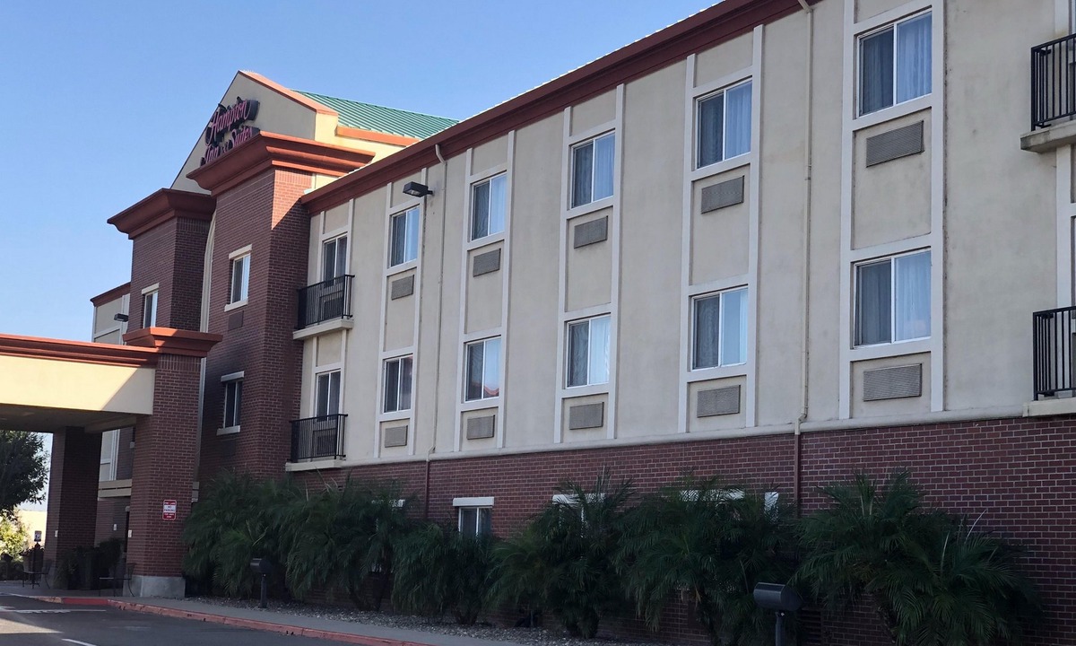 Vacaville Hotel | Hampton Inn & Suites Vacaville-Napa Valley