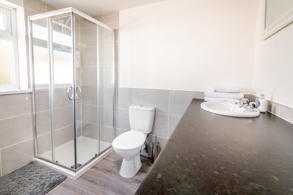 Hull Hotel | Platform Port Area Apartments