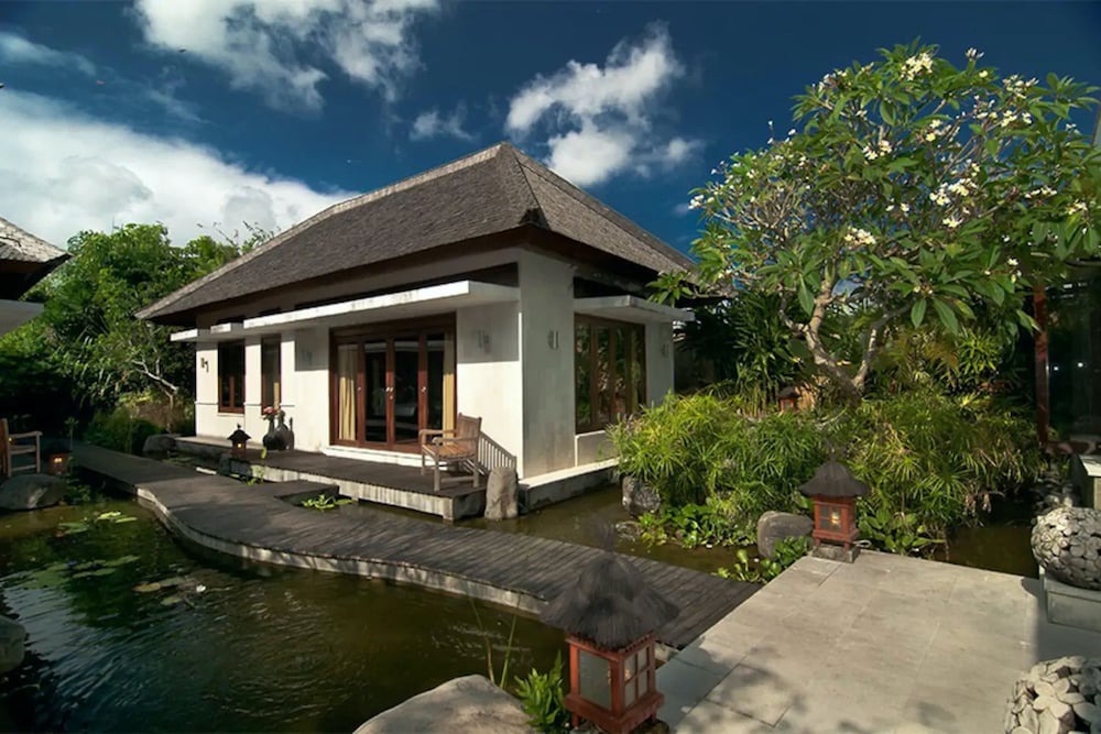 Berawa Hotel | Villa Kaira Estate