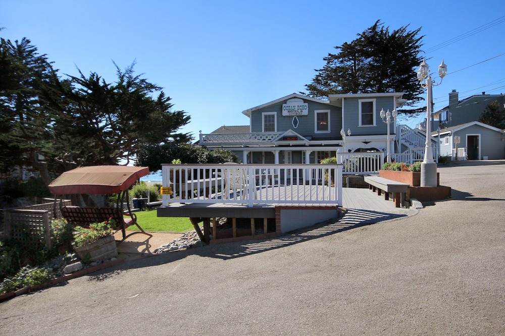 Eastside Santa Cruz Hotel | Ocean Echo Inn & Beach Cottages
