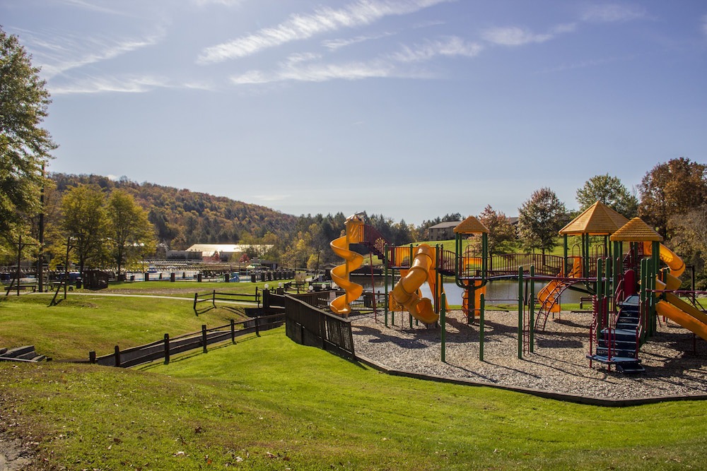 Town of Delaware Hotel | Villa Roma Resort and Conference Center