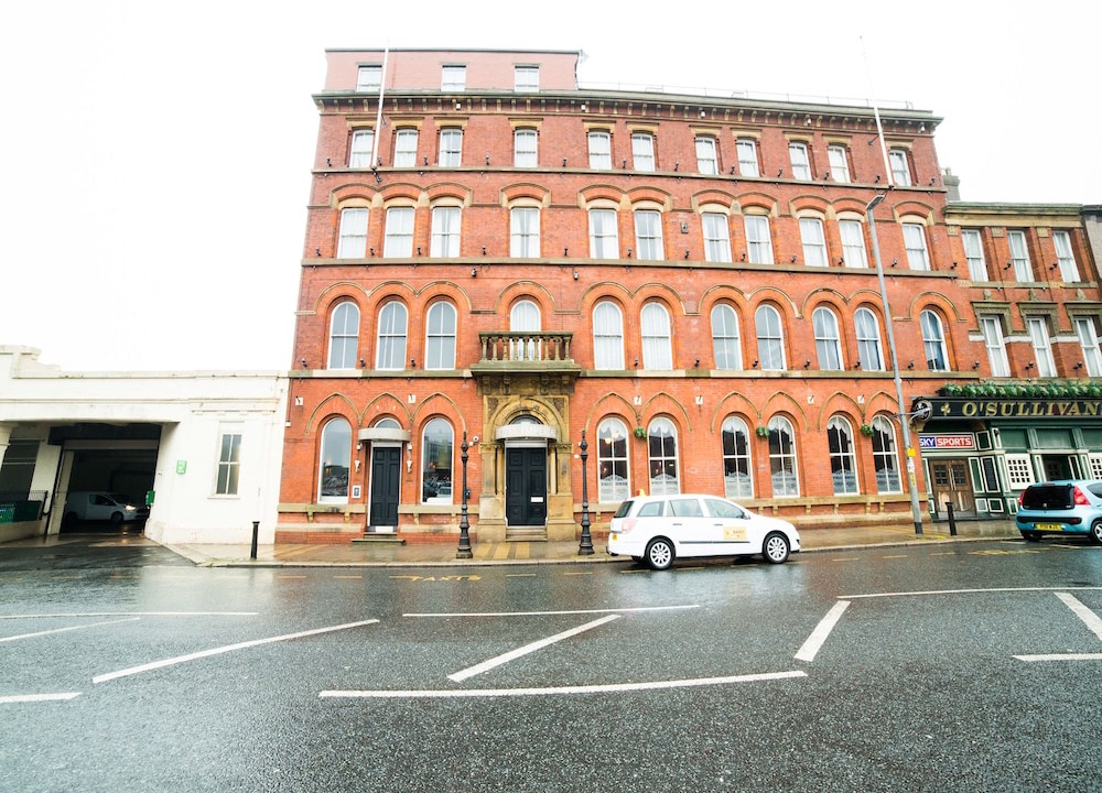 Barrow-in-Furness Hotel | OYO Hotel Imperial