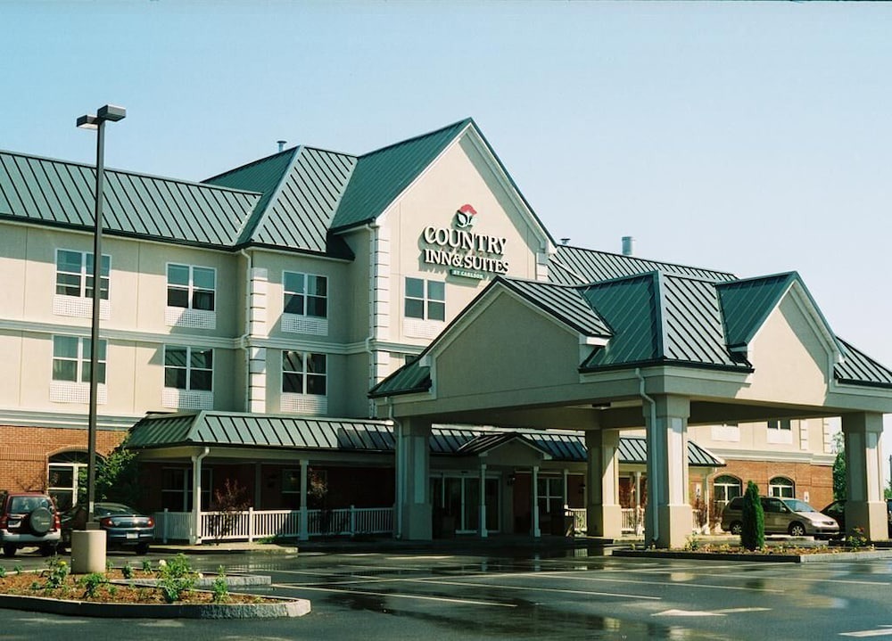 Brockton Hotel | Country Inn & Suites by Radisson, Brockton (Boston), MA