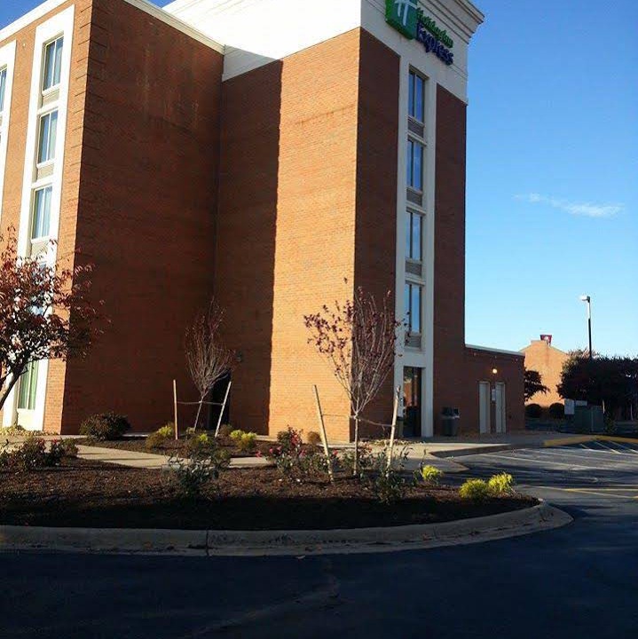 Fredericksburg Hotel | Holiday Inn Express Fredericksburg - Southpoint, an Ihg Hotel