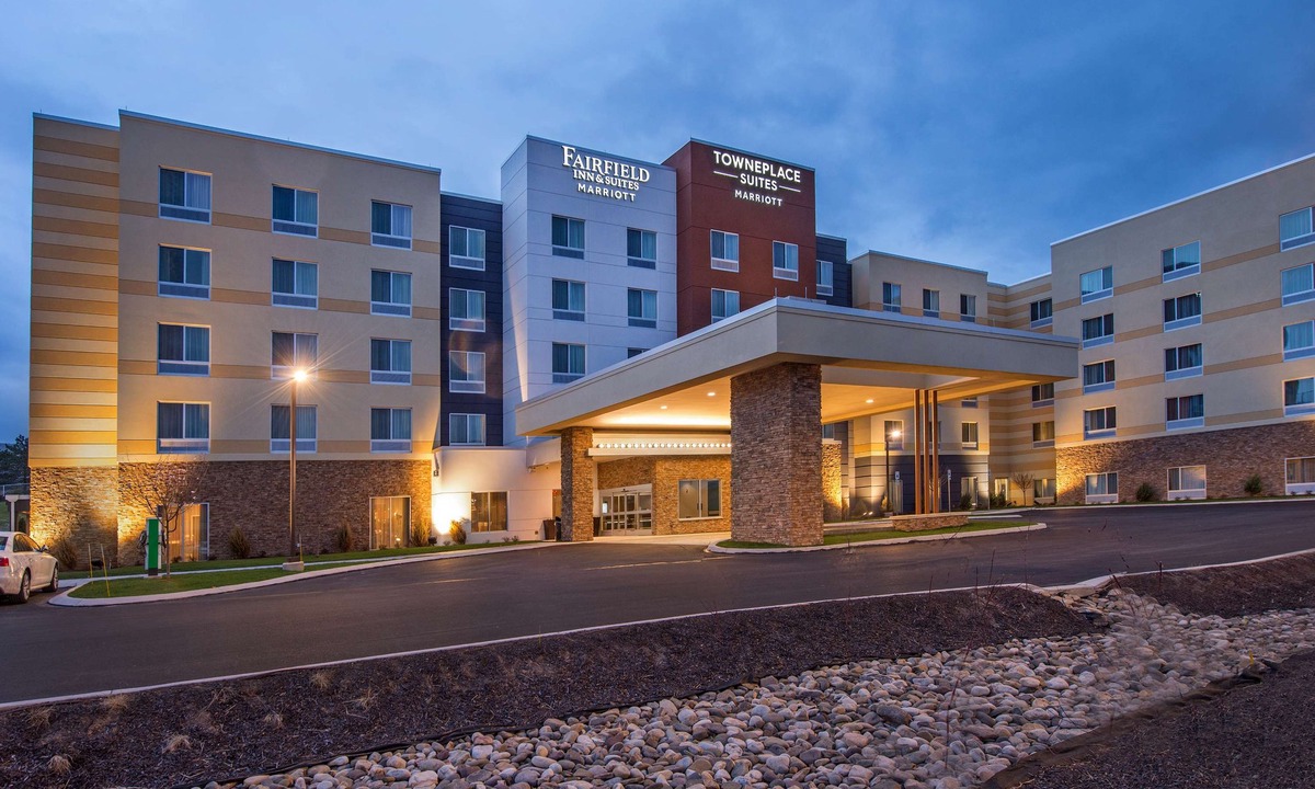 Altoona Hotel | Fairfield Inn & Suites by Marriott Altoona