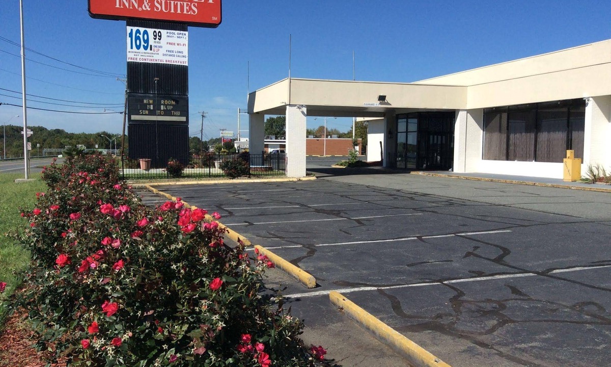 Burlington Hotel | Motel 6 Burlington, NC