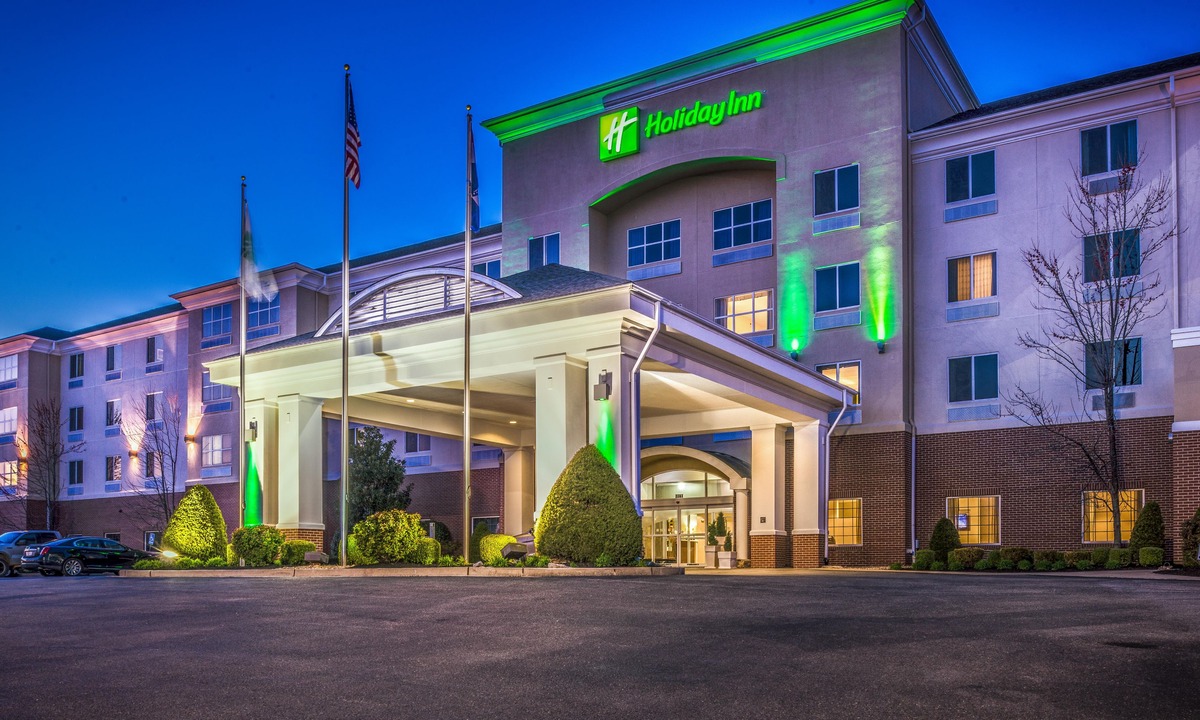 Poplar Bluff Hotel | Holiday Inn Poplar Bluff, an Ihg Hotel