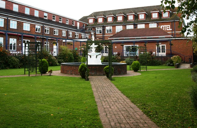 Purfleet Hotel | Best Western Thurrock Hotel